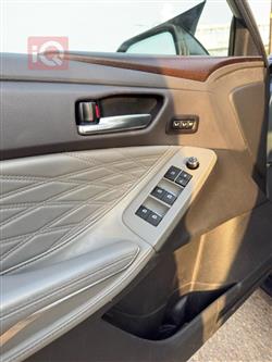 تويوتا أفالون